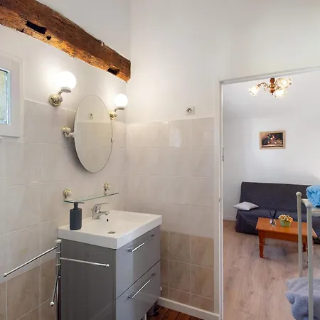 Chateau Laborde Caudalie Bed & Breakfast Saint-Medard-de-Guizieres