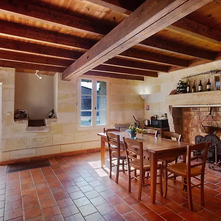 Chateau Laborde Caudalie Bed & Breakfast Saint-Medard-de-Guizieres