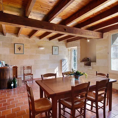 Chateau Laborde Caudalie Bed & Breakfast Saint-Medard-de-Guizieres